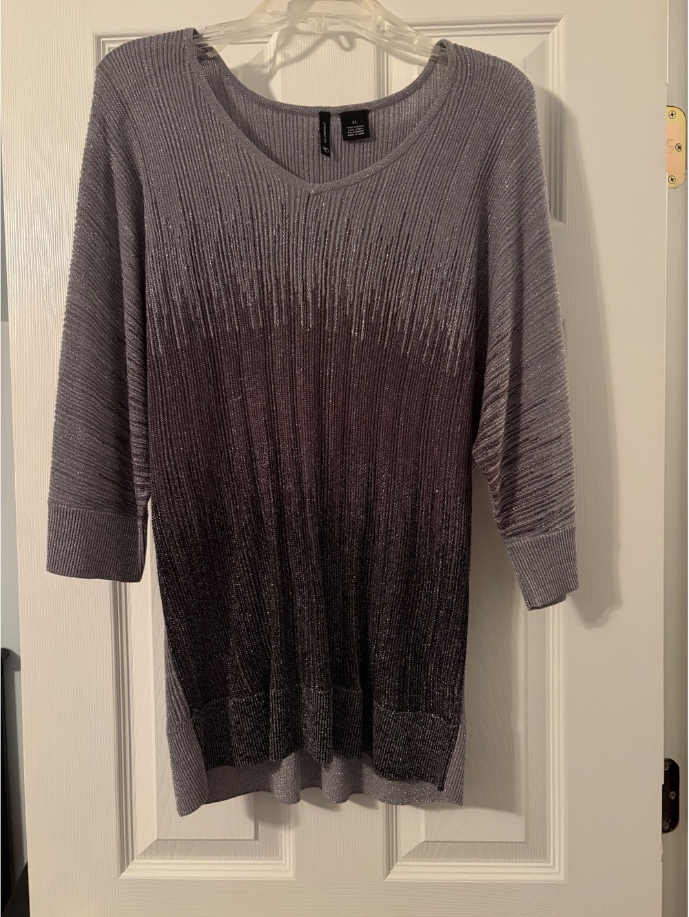 New Direction Gray ombre pleated tunic top - L